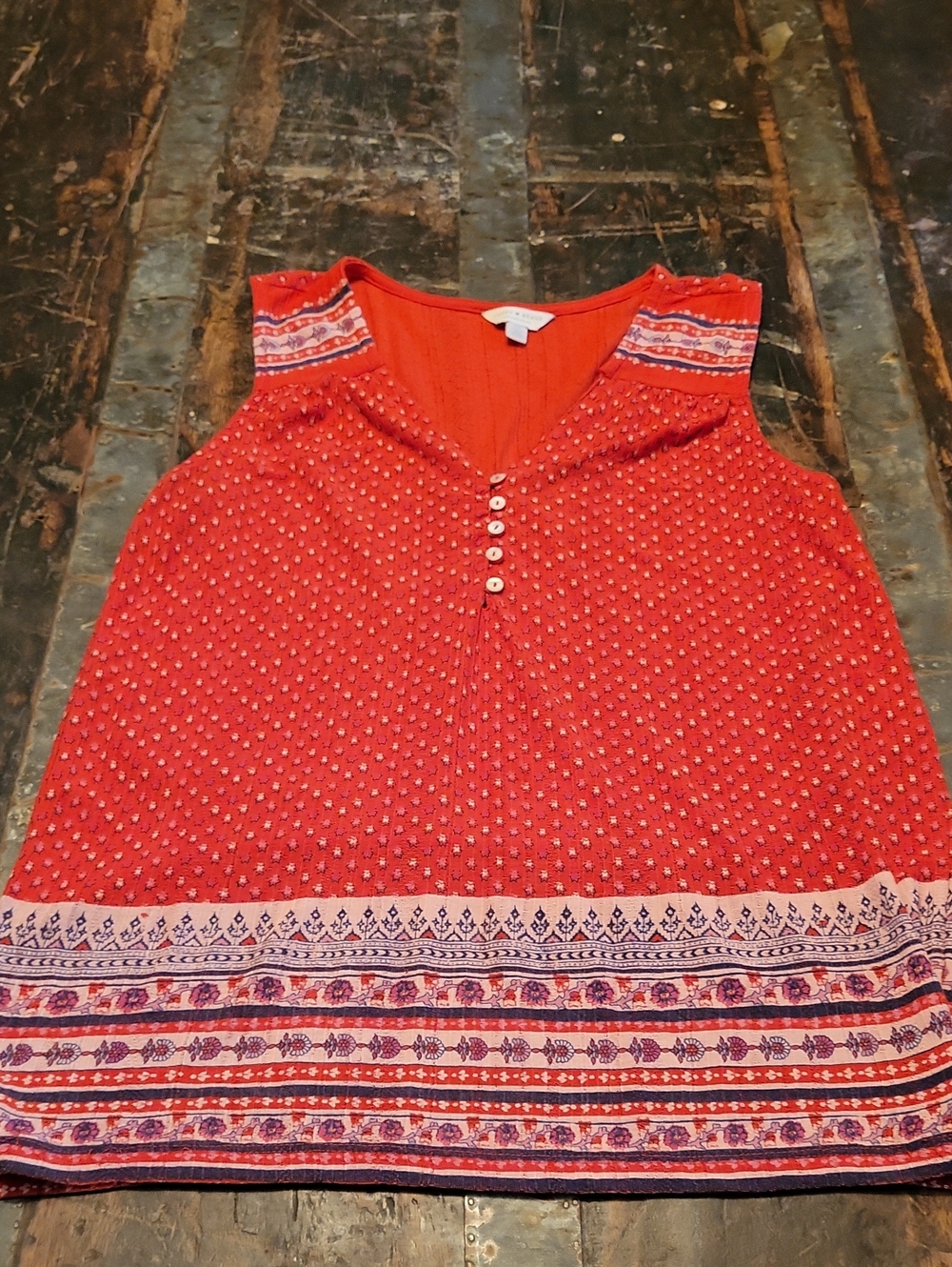 Lucky Brand Coral Red Printed V-Neck Sleeveless Tank with Button Trim